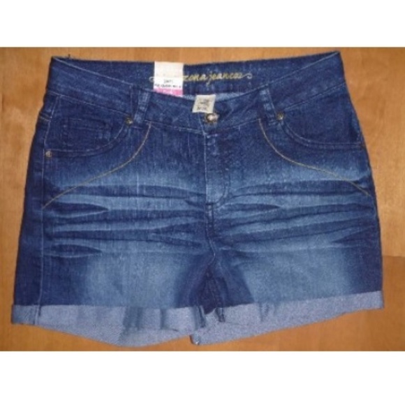 Girls Arizona Adjustable Waist Denim Shorts Med Dark Wash Plus Size 14.5 NWT - Picture 2 of 2